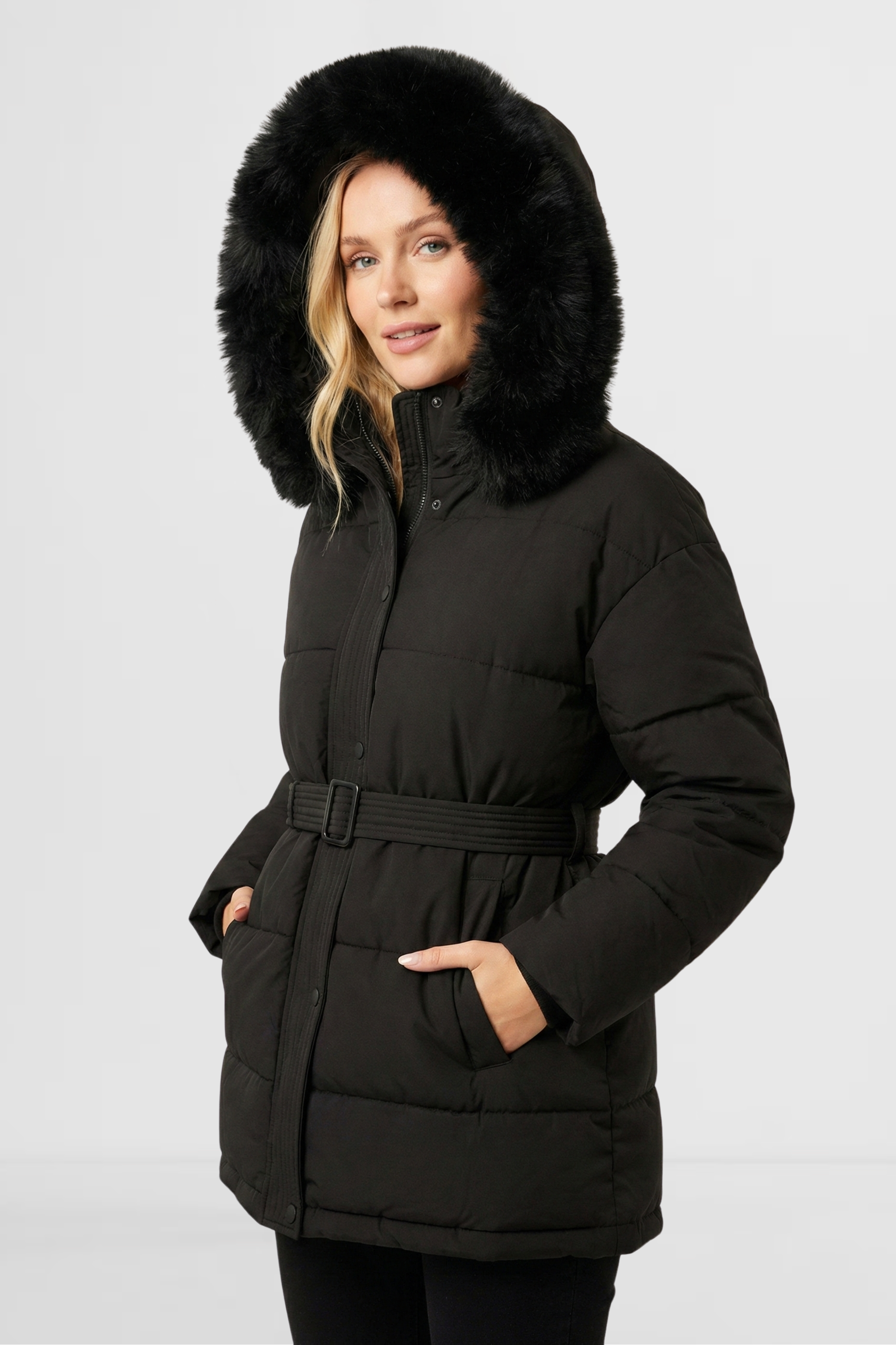 Onyx – LOHNR Aspen Jacket women’s puffer jacket side view synthetic insulated material