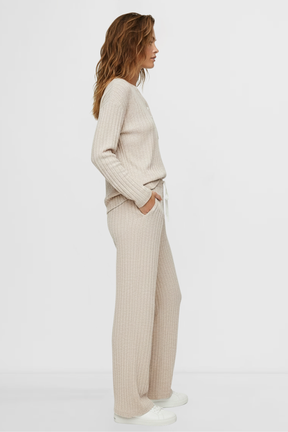 Ecru Linea Set women’s ribbed lounge set side view knit loungewear by LOHNR