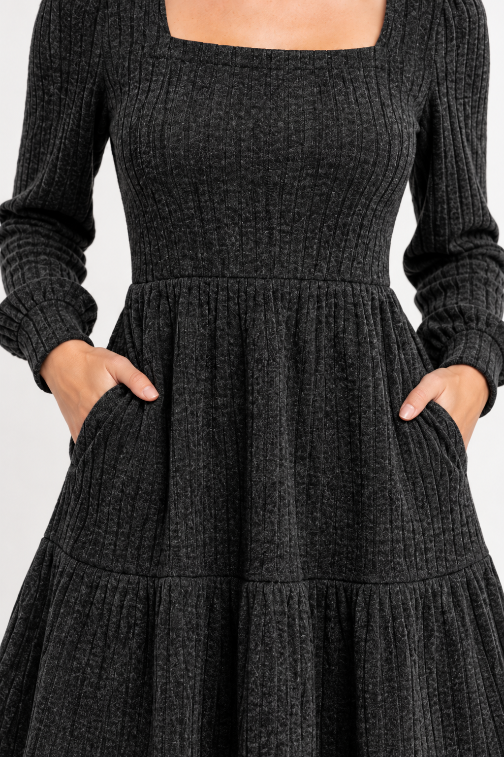 Contour Squareneck