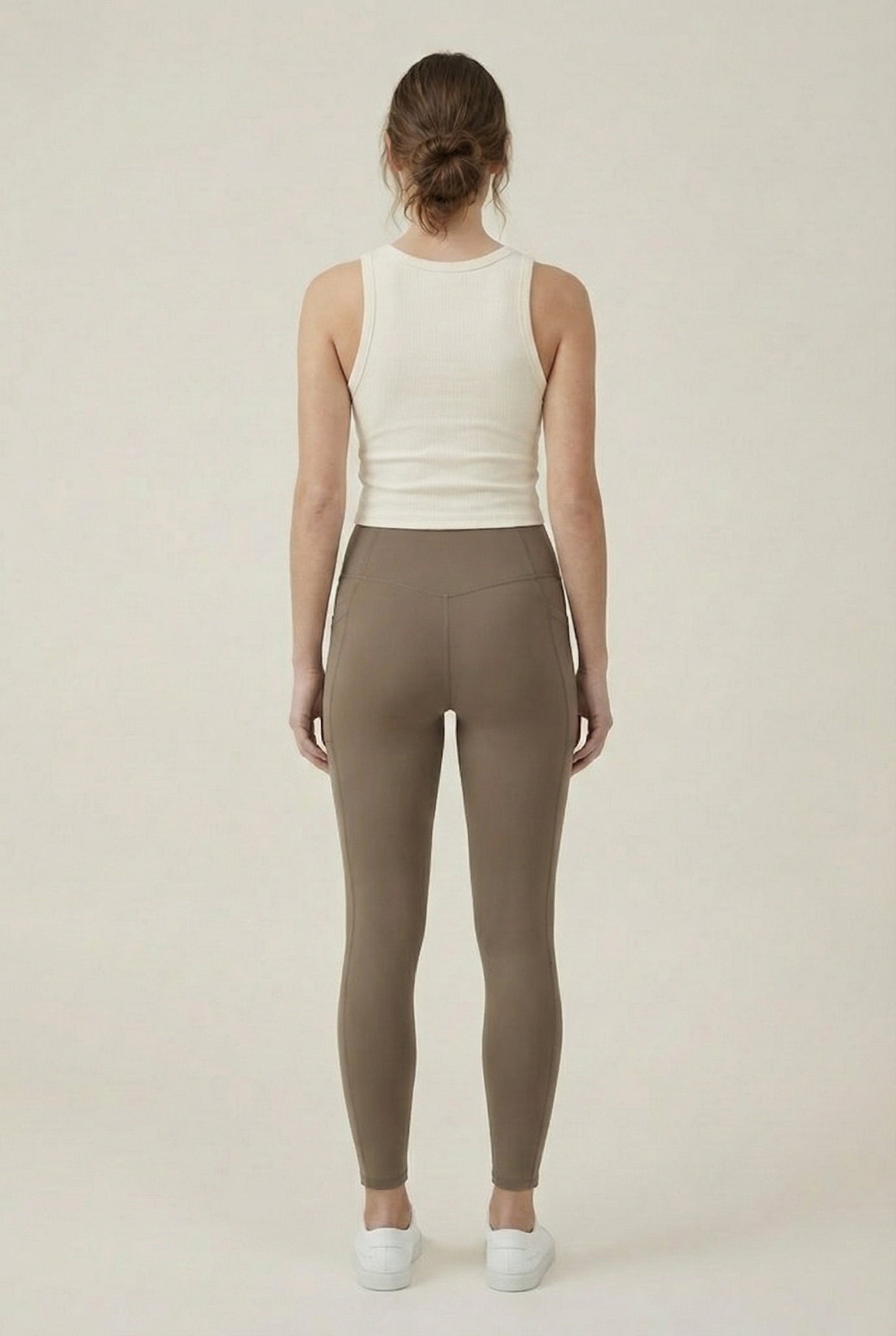 Contour Pocket Legging