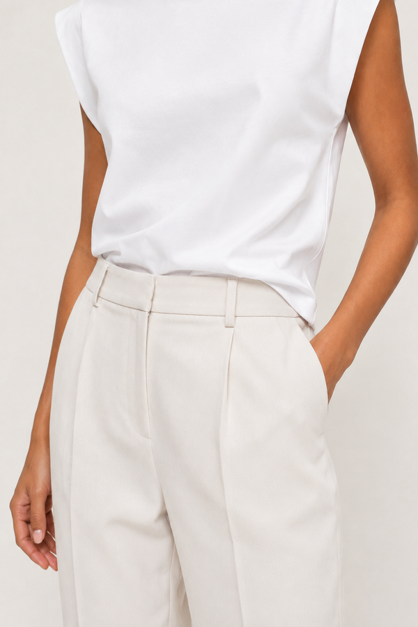 Women's casual sleeveless t-shirt in Light Birch