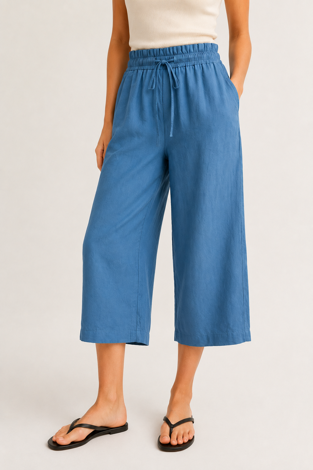 Lohnr relaxed cropped trouser in ashen blue