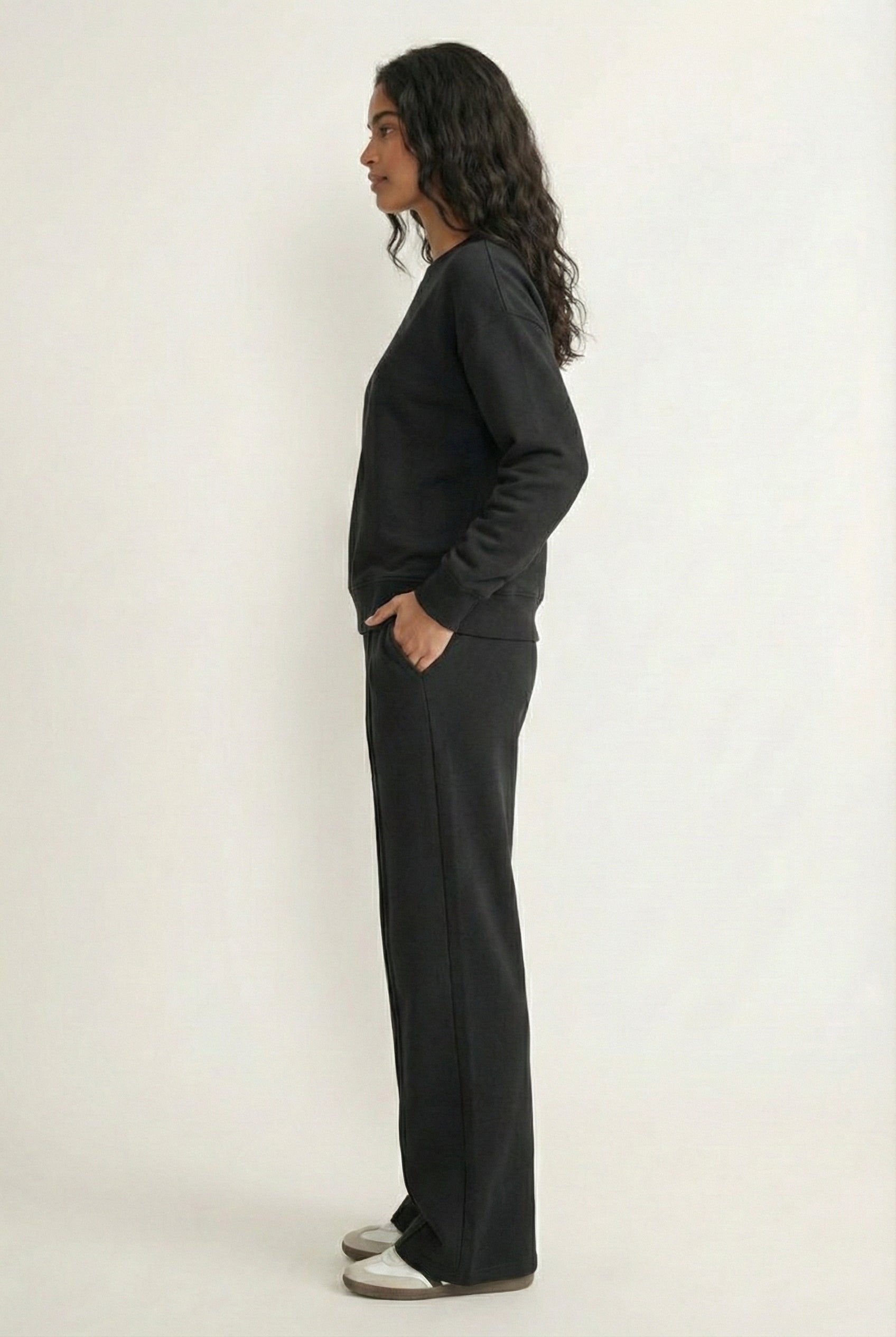 LOHNR Column Set in Rich Black - Women's Smooth Sweatshirt Lounge Set