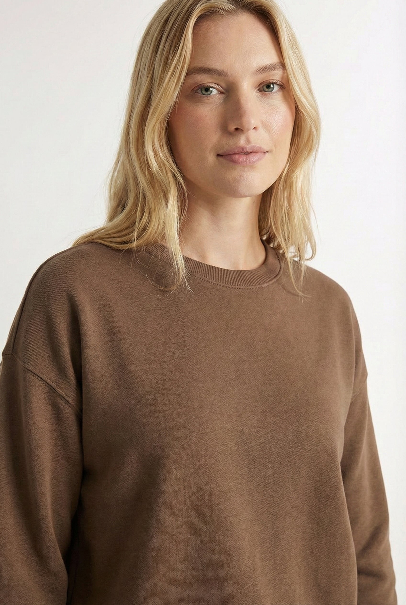 LOHNR Column Set in Rich Mocha - Women's Smooth Sweatshirt Lounge Set