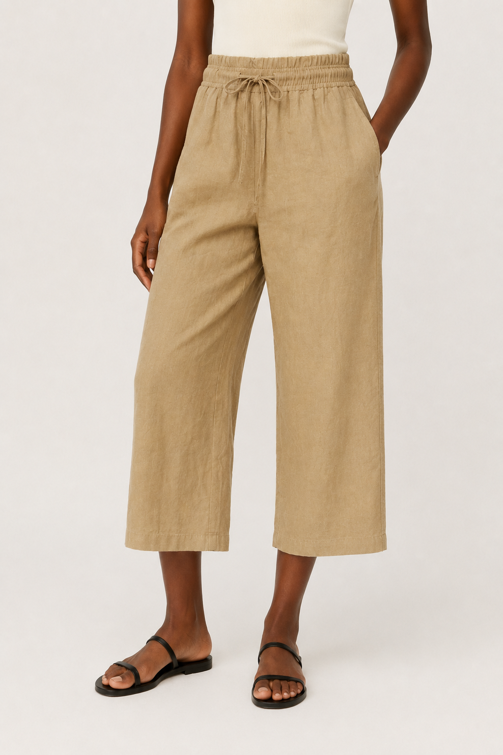 Lohnr relaxed cropped trouser in dune
