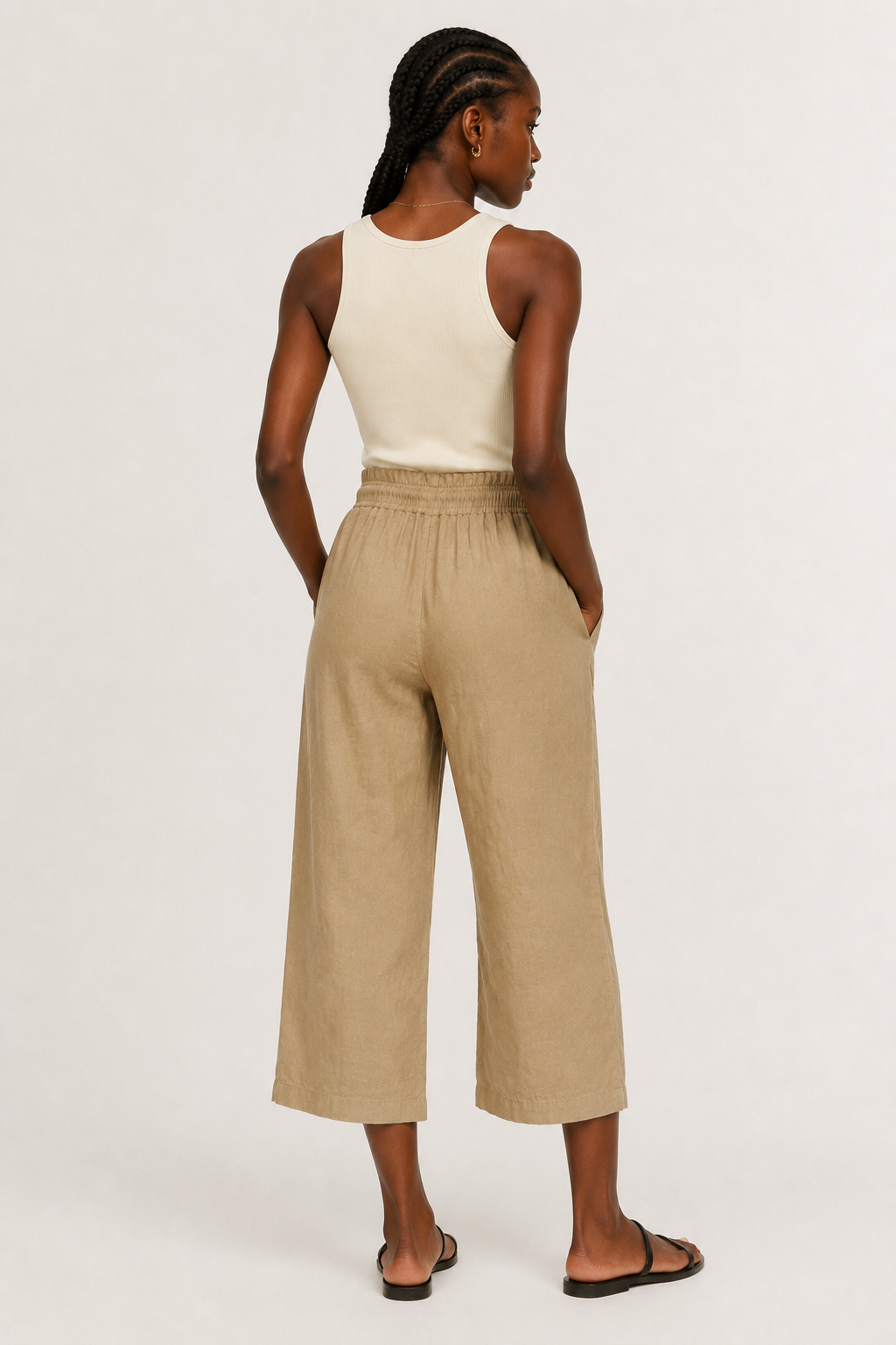 Lohnr relaxed cropped trouser in dune