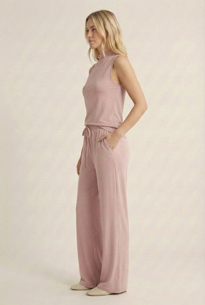 LOHNR Elevé Set in Antique Rose. A premium sleeveless faux-collar top and wide-leg pant matching set made from a smooth, wrinkle-resistant fabric.