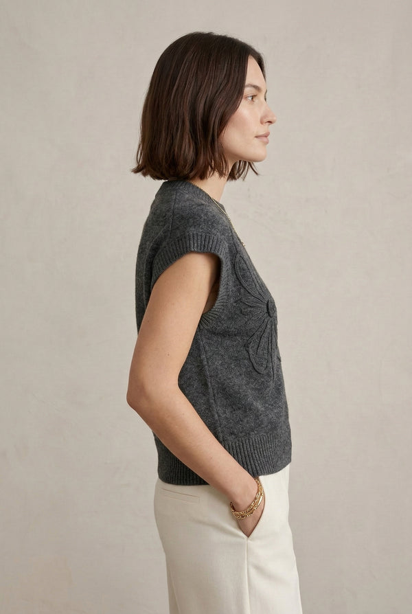 LOHNR premium women's sleeveless loungewear sweatshirt in Heather Charcoal