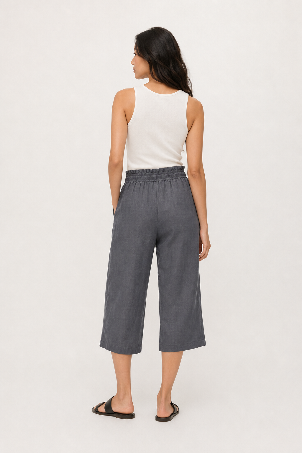 Lohnr relaxed cropped trouser in iron
