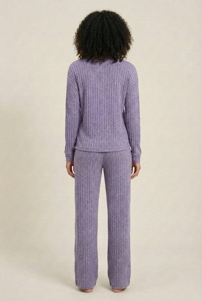 Women's Linea Set by LOHNR in Lavender. A premium matching lounge set featuring a smooth, sweatshirt-material henley top and tailored comfortable joggers.