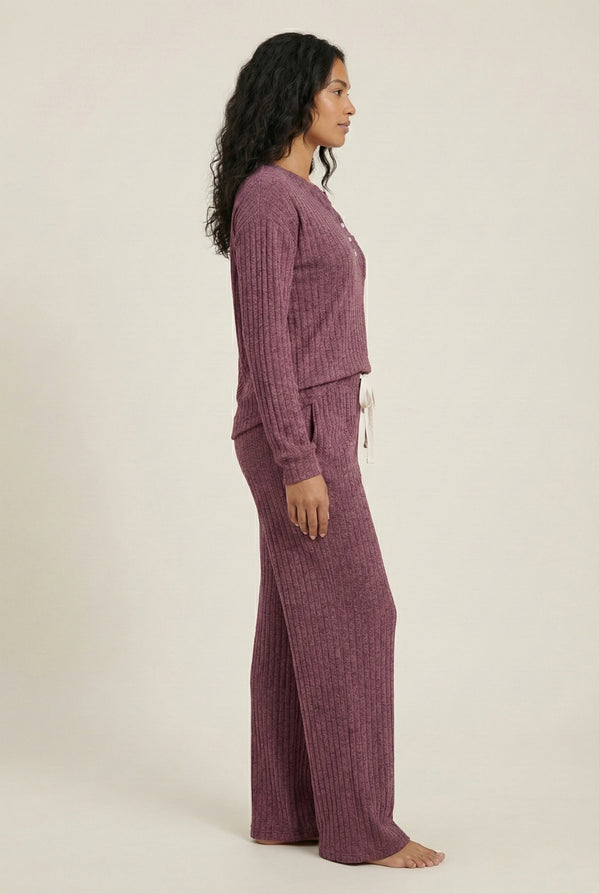Women's Linea Set by LOHNR in Mulberry. A premium matching lounge set featuring a smooth, sweatshirt-material henley top and tailored comfortable joggers.