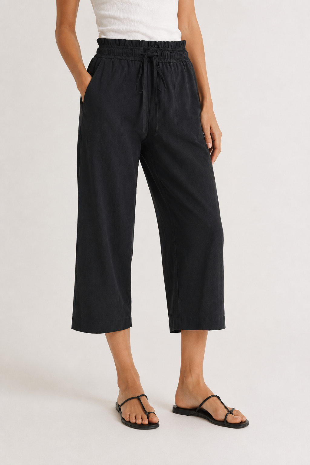 Lohnr relaxed cropped trouser in onyx
