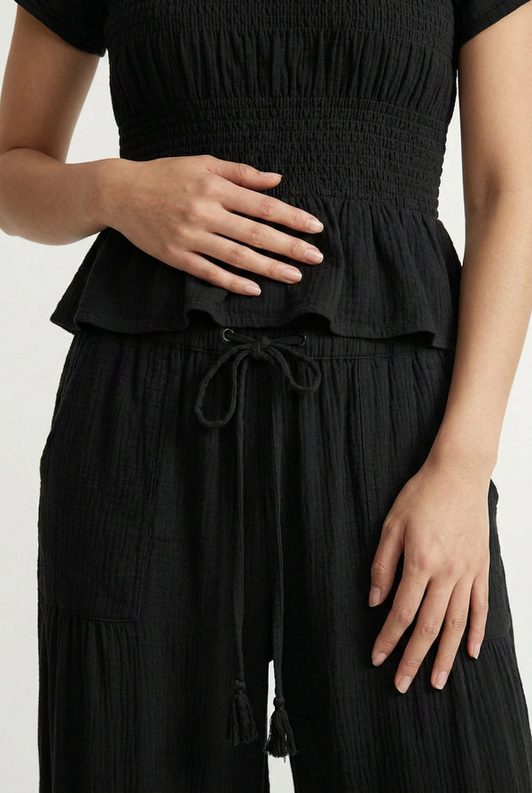 LOHNR premium women's loungewear matching set in Rich Black