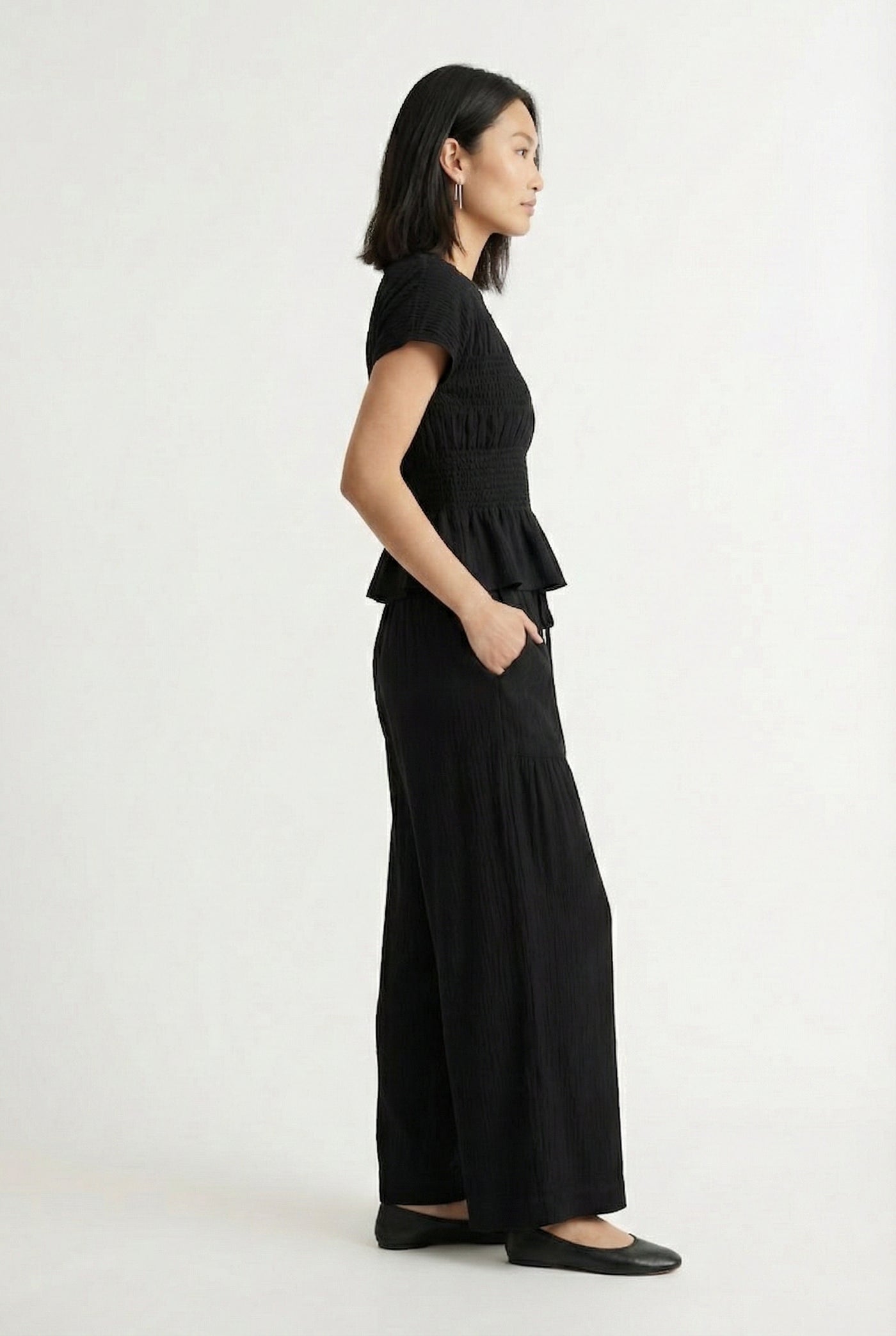 LOHNR premium women's loungewear matching set in Rich Black