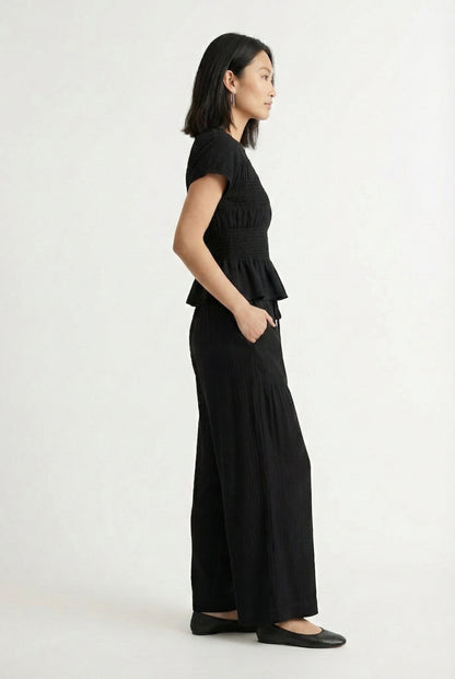 LOHNR premium women's loungewear matching set in Rich Black