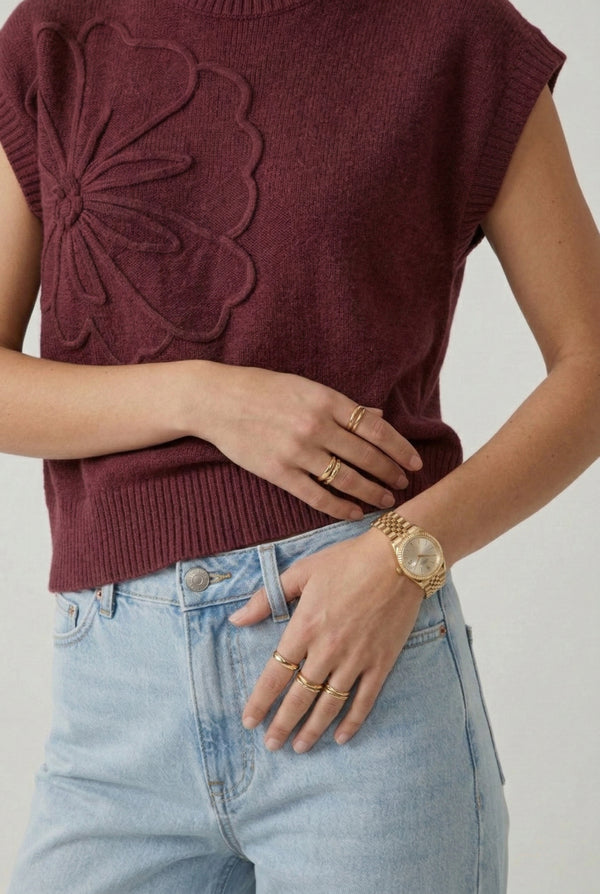 LOHNR premium women's sleeveless loungewear sweatshirt in Rich Bordeaux